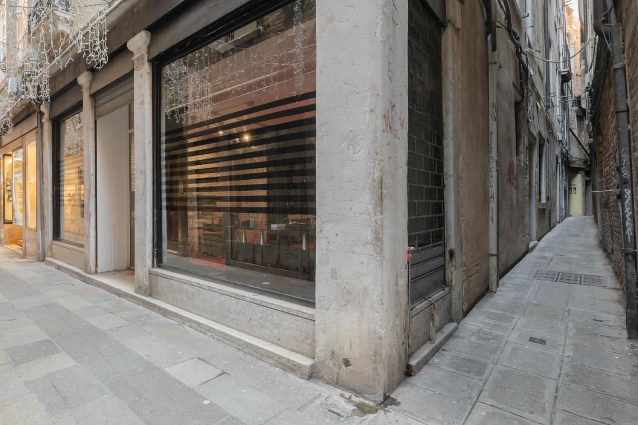 San Marco Vista Sui Tetti Veneziani Venezia